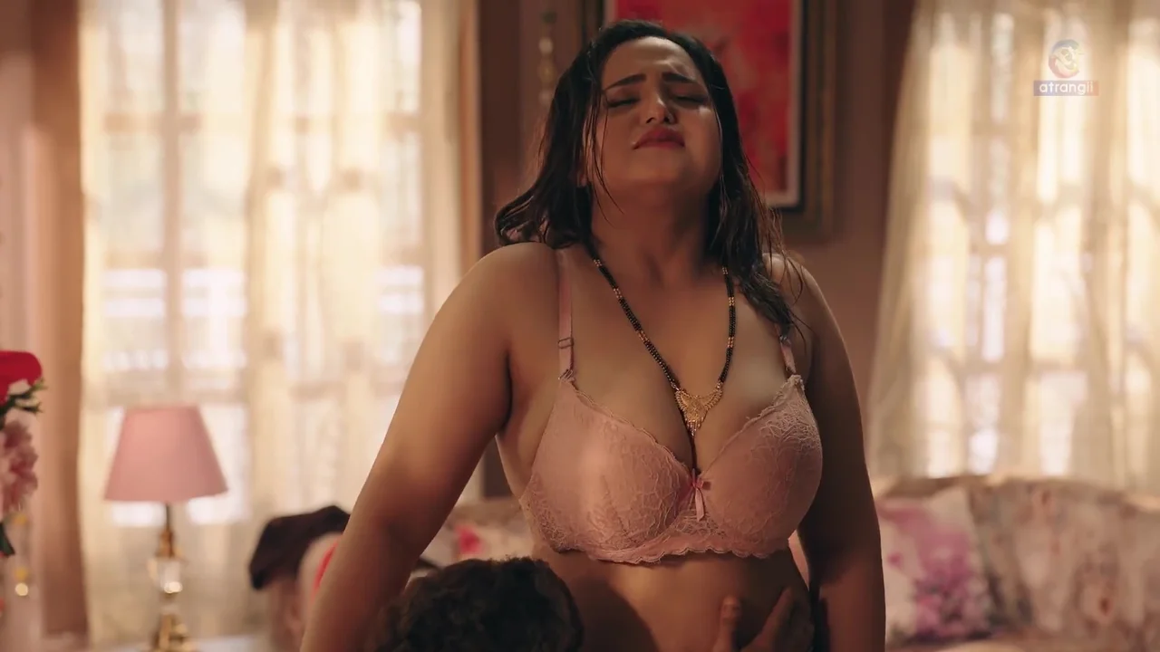 Khoobsurat 2025 Atrangii Hindi Sex Web Series Episode 2
