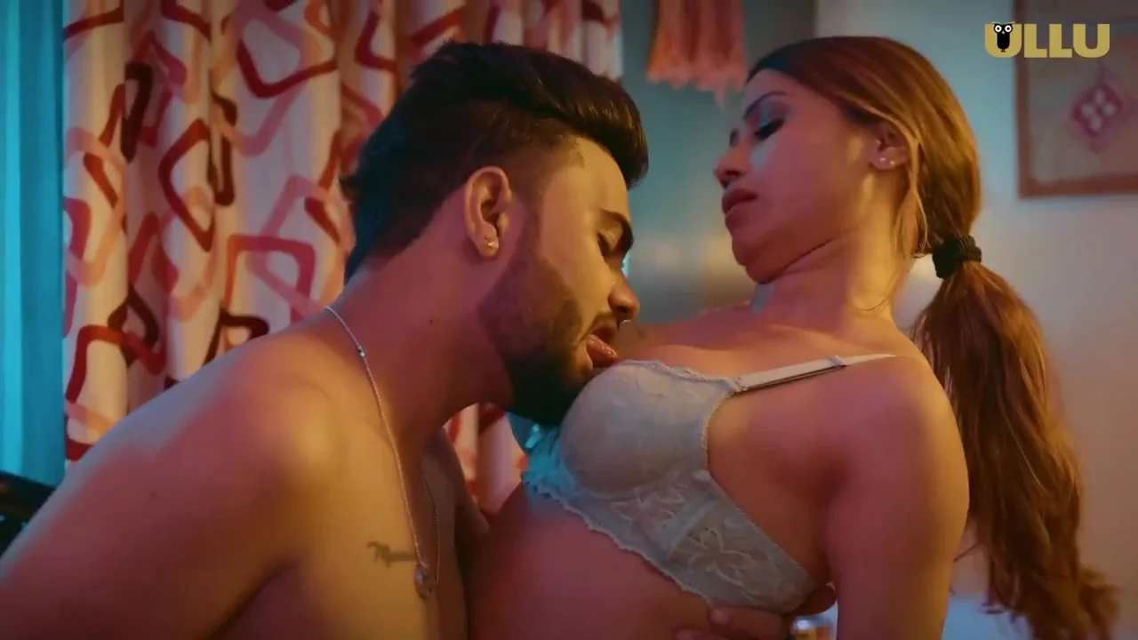 Aadhi Gharwali 2025 Ullu Hindi Sex Web Series Episode 6
