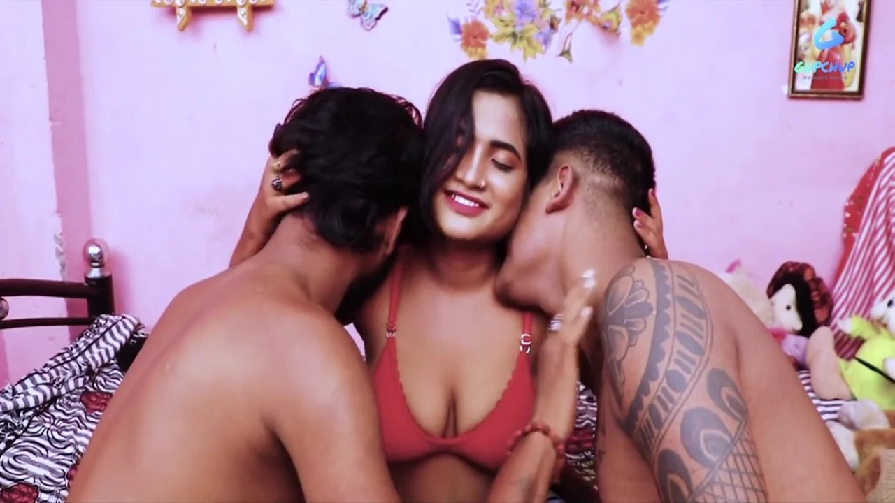 Room Mate 2020 Gupchup Hindi Sex Web Series Episode 2